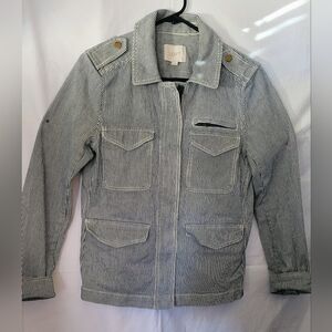 LOFT Black and White Striped Jacket.. (54B)